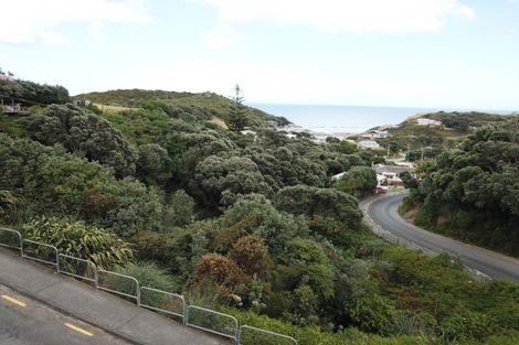 Photo of property in 1/38 Seaview Road, Glenfield, Auckland, 0629
