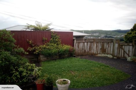 Photo of property in 20 Jane Grove, Paparangi, Wellington, 6037