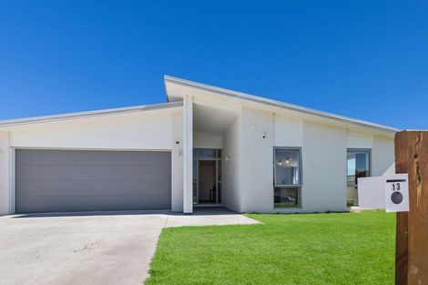 Photo of property in 13 Sujuan Close, Cambridge, 3434