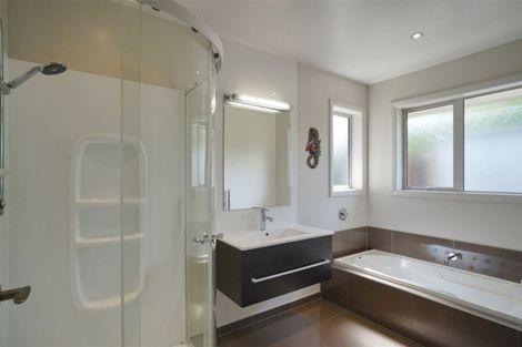 Photo of property in 10 Breton Close, Northwood, Christchurch, 8051