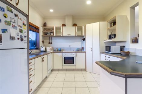 Photo of property in 42 Manor Park Drive, Pyes Pa, Tauranga, 3112