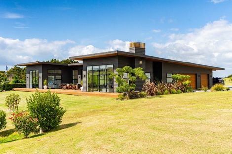Photo of property in 66 Lakeview Lane, Mangawhai, 0573