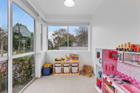 Photo of property in 13 Bracken Street, New Plymouth, 4310