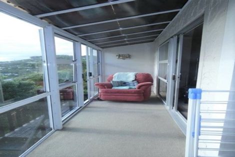 Photo of property in 10f1 Downing Street, Crofton Downs, Wellington, 6035