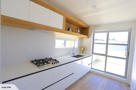 Photo of property in 104 Fairview Avenue, Fairview Heights, Auckland, 0632