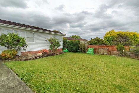 Photo of property in 11 Malvina Place, Bucklands Beach, Auckland, 2014