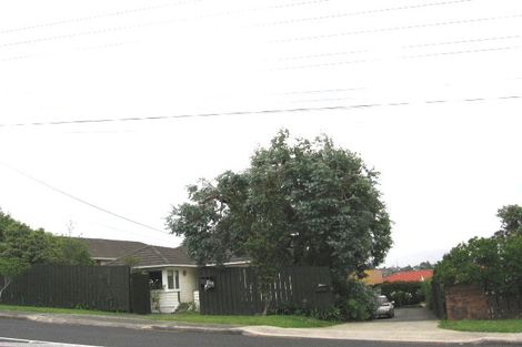 Photo of property in 1/59 Ocean View Road, Hillcrest, Auckland, 0627