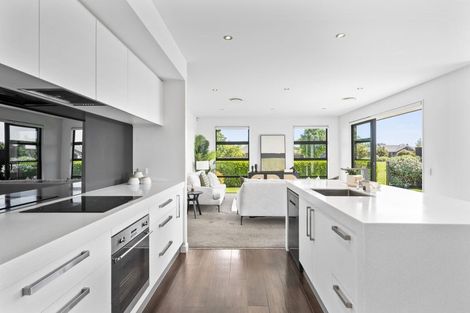 Photo of property in 27 Taiore Crescent, Marshland, Christchurch, 8083