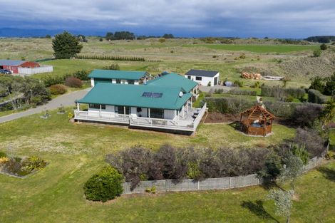 Photo of property in 366 Motuiti Road, Foxton, 4891