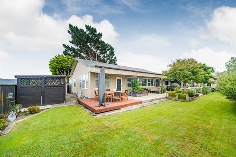 Photo of property in 2 Beau Lane, Feilding, 4702