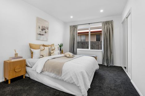 Photo of property in 1/320 Memorial Avenue, Burnside, Christchurch, 8053