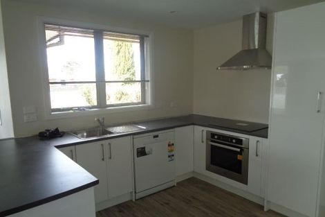Photo of property in 1 Isleworth Road, Bishopdale, Christchurch, 8053