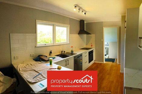 Photo of property in 8 Reid Road, New Lynn, Auckland, 0600