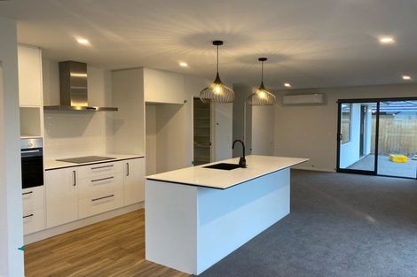 Photo of property in 37 Comer Street, Halswell, Christchurch, 8025