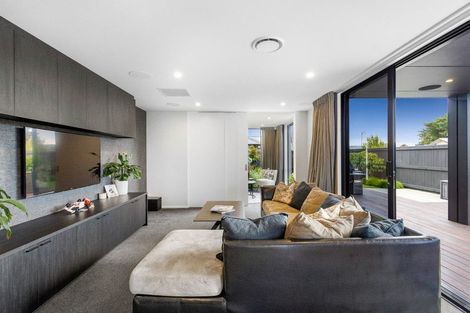 Photo of property in 28 Gammack Drive, Halswell, Christchurch, 8025