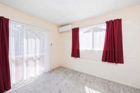 Photo of property in 10 Wi Pere Street, Manakau, Levin, 5573