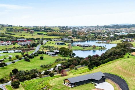 Photo of property in 10 Lakeview Lane, Mangawhai, 0573