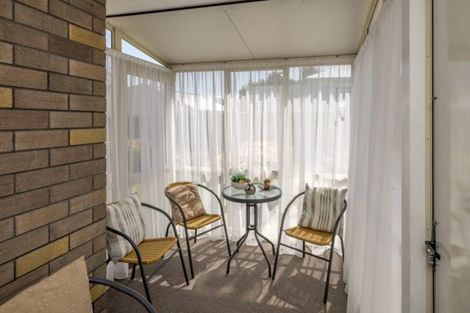 Photo of property in 16a Manchester Street, Levin, 5510