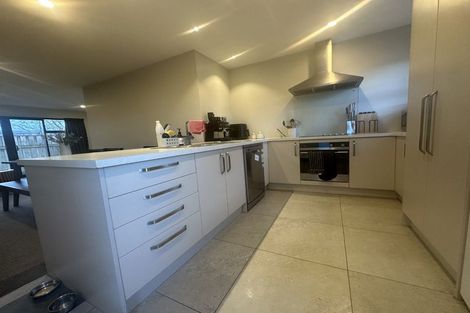 Photo of property in 2/34 John Campbell Crescent, Hillmorton, Christchurch, 8024