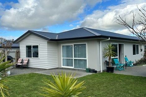 Photo of property in 1 Trinity Lane, Greytown, 5712