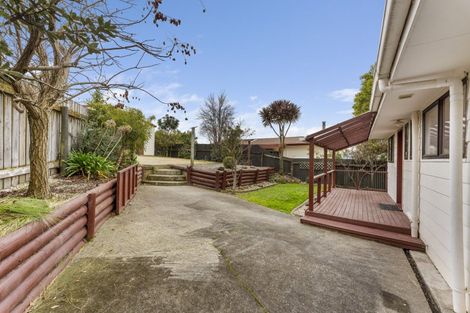 Photo of property in 72 Fraser Drive, Feilding, 4702