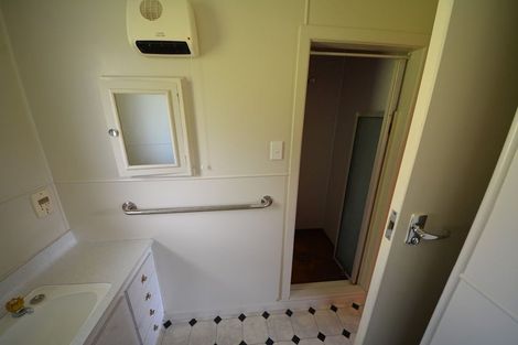 Photo of property in 38 Campbells Road, Pine Hill, Dunedin, 9010