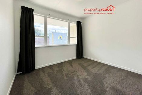Photo of property in 4 Simons Street, Moturoa, New Plymouth, 4310