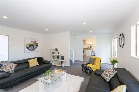 Photo of property in 33u2 Hawker Street, Mount Victoria, Wellington, 6011