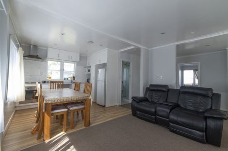 Photo of property in 1/52 Takanini Road, Takanini, 2112