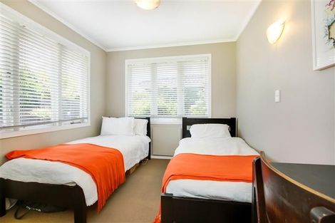 Photo of property in 13 Graham Avenue, Te Atatu Peninsula, Auckland, 0610