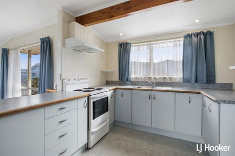 Photo of property in 12 Carrick Robertson Place, Waihi, 3610