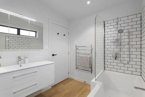 Photo of property in 15 Catherine Street, Woolston, Christchurch, 8023