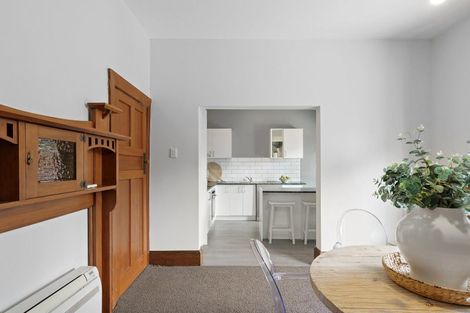 Photo of property in 229 Geraldine Street, Edgeware, Christchurch, 8013