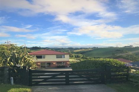 Photo of property in 40 Hobart Drive, Spotswood, New Plymouth, 4310