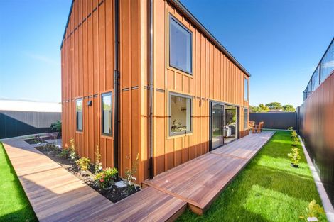 Photo of property in 145b Cook Street, West End, Palmerston North, 4410