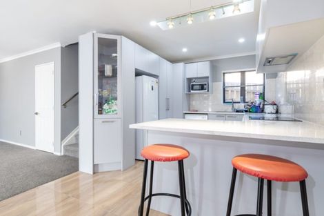 Photo of property in 5a Gordon Road, Papatoetoe, Auckland, 2025