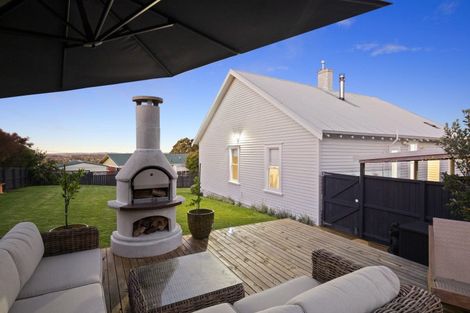 Photo of property in 192 Kitchener Road, Pukekohe, 2120