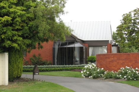 Photo of property in 14 Brigadoon Place, Avonhead, Christchurch, 8042