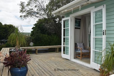 Photo of property in 46 Sandy Beach Road, Tinopai, Matakohe, 0593