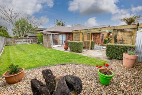 Photo of property in 7 Kimshee Way, Tuakau, 2121