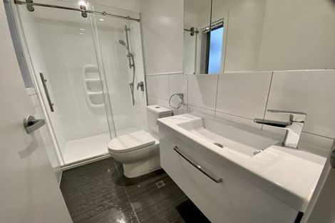 Photo of property in 61u5 Black Rock Road, Newlands, Wellington, 6037