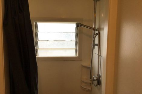 Photo of property in 2 Gorrie Road, Regent, Whangarei, 0112