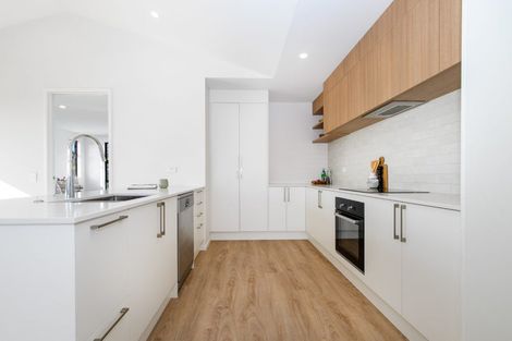 Photo of property in 3a Upland Street, Brookfield, Tauranga, 3110