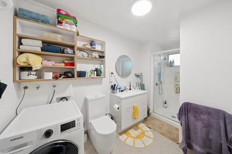 Photo of property in 10/3 Kelvin Grove, Te Aro, Wellington, 6011