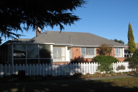 Photo of property in 1 Gregory Avenue, Islington, Christchurch, 8042