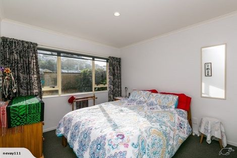 Photo of property in Miramar Villas, 12/6u Brussels Street, Miramar, Wellington, 6022
