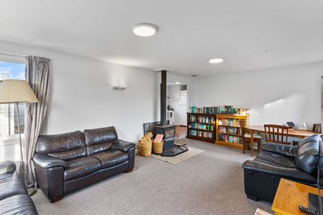 Photo of property in 32 Vagues Road, Northcote, Christchurch, 8052