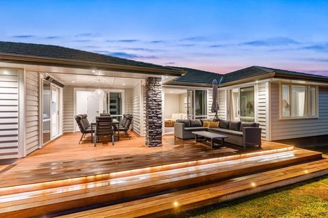 Photo of property in 3 Barbaras Way, Waikanae Beach, Waikanae, 5036