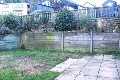 Photo of property in 17 Watts Road, Fernhill, Queenstown, 9300
