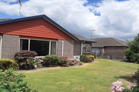 Photo of property in 5 The Boulevard, Red Beach, 0932